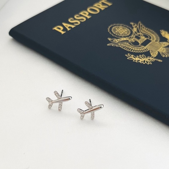 925 Sterling Silver Airplane Stud Earrings and Bracelet set - Picture 3 of 4